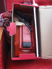 Шуруповерт Hilti