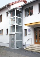 Подъемники для инвалидов, строительные и промышленные подъемники