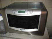 Продам мирволновую печь Whirlpool JT359 IX(гиль+пароврка+конвекция)